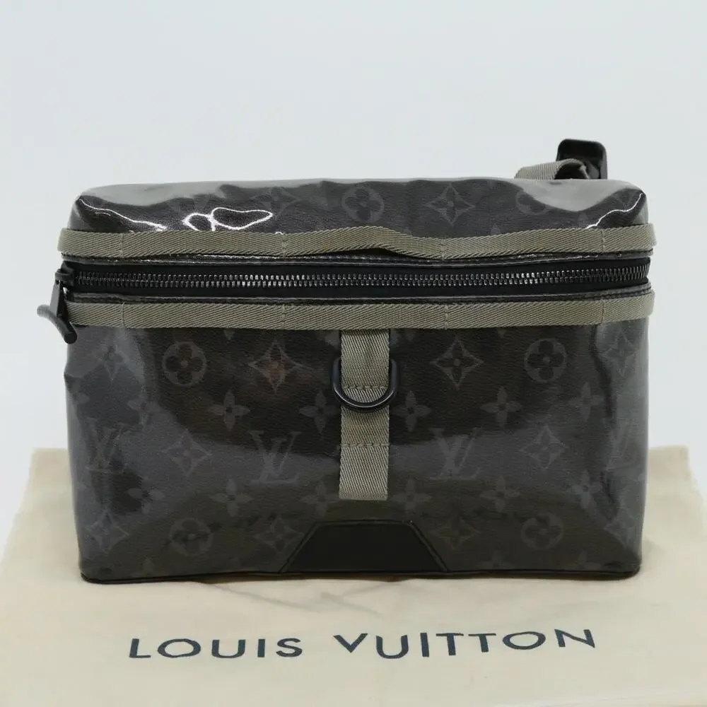 Louis Vuitton Monogram Eclipse Glaze Messenger PM Shoulder Bag Gray